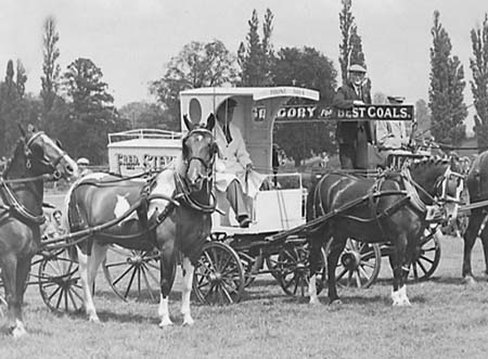 1944 Horse Show 04