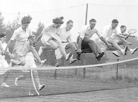 1949 Tennis Club 06