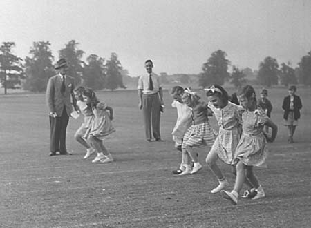 1953 Coronation 05