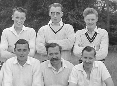 1956 Cricket Team 02