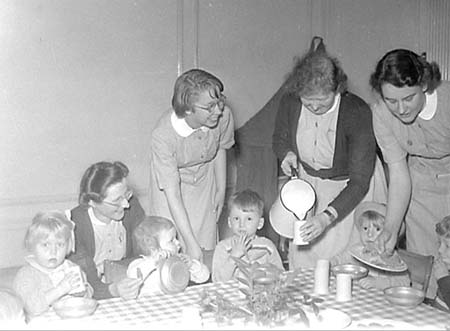 Childrens Home 1952 07