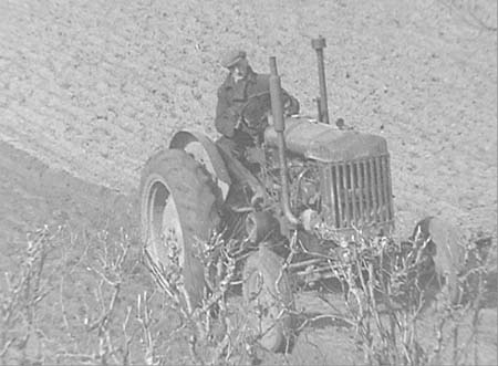 1953 Ploughing 04