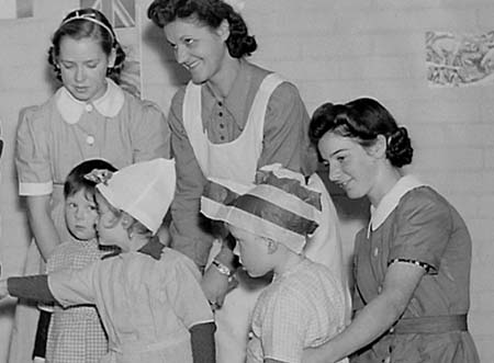 1943 Nursery 10
