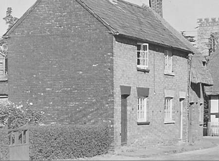 1946 Village View 03