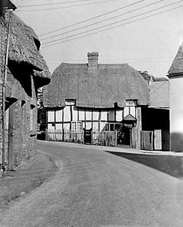 1946 Village View 05