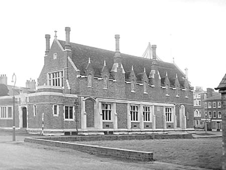 1948 Town Hall 01