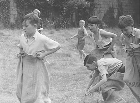1949 Children Sports 02