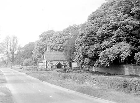 1949 Shorters Cottage 01