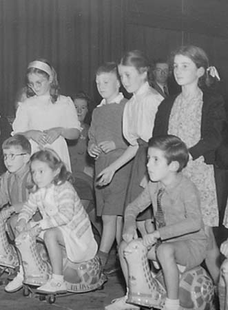 1950 Parish Party 04