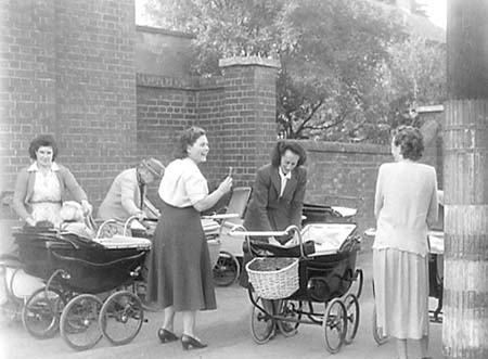 1947 Child Clinic 09