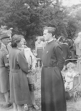 1947 Church Fete 08