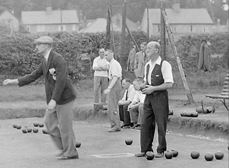 1949 Bowls Match 03