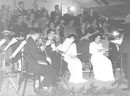 1949 Concert 04