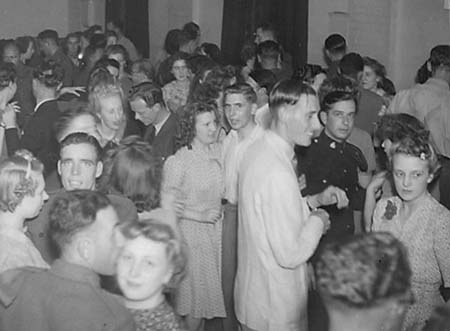 1944 Police Dance 02