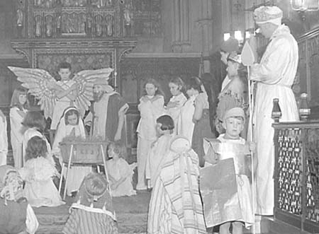 1946 Nativity Play 03