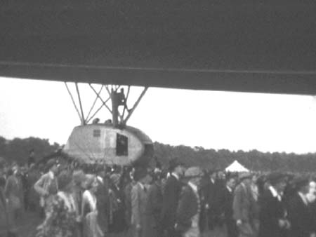 338.Zeppelin Visit