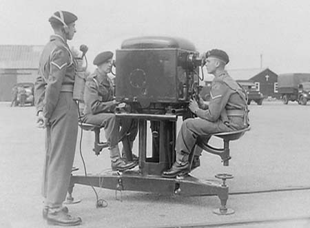 1950 Artillery Display 06