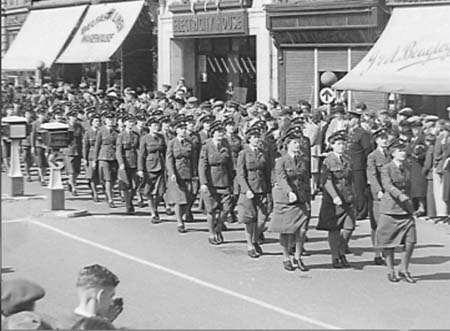 1943 RAF Fundraising 08