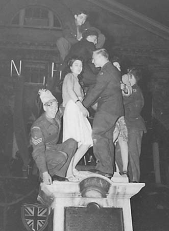 1945 Celebrations 12