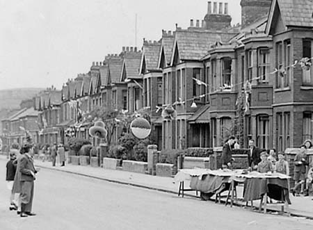 1945 Decorated Streets 10