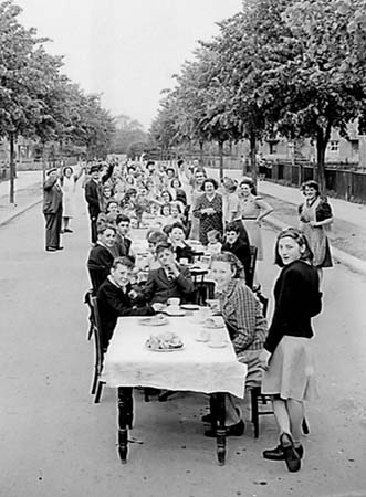 1945 Street Parties 10