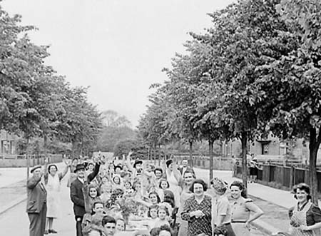 1945 Street Parties 12