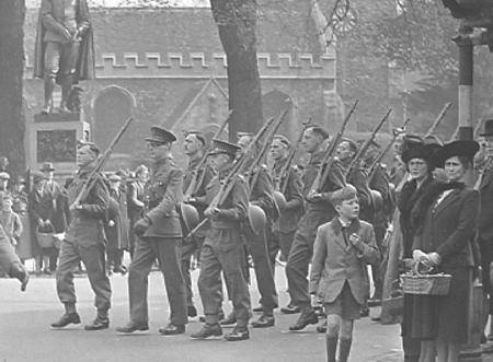 1941 Parade 05