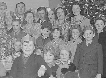 1944 Xmas Party 03