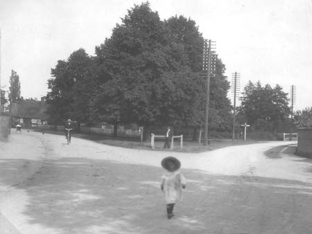  e1900s The Green 03