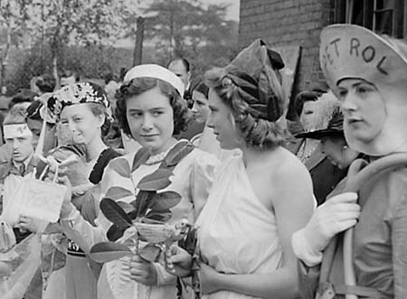 1945 Fancy Dress 17