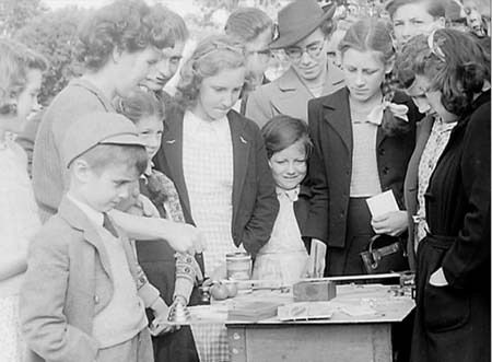 1946 Flower Show 03