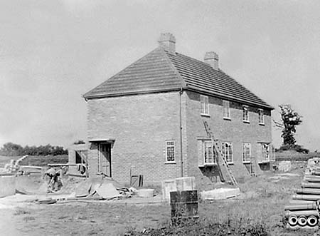 1947 New Houses 01