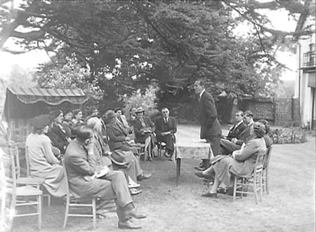 1948 Garden Meeting 02