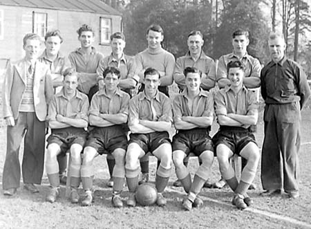 1954 Football Teams 01