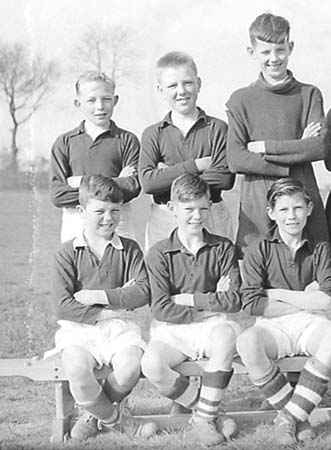 1957 Football Teams 03