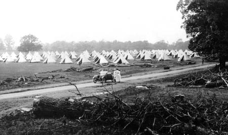 1915 Army Camp 01