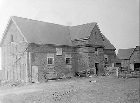 Old Barns 1950.01
