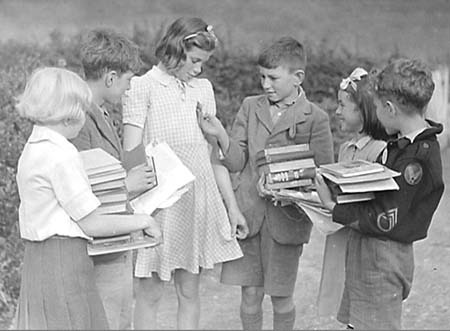 1944 Book Drive 09