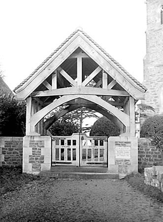 1948 Lych Gate 01