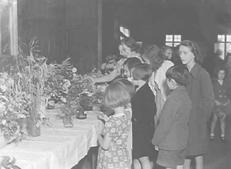 1942 WI Flower Show 05