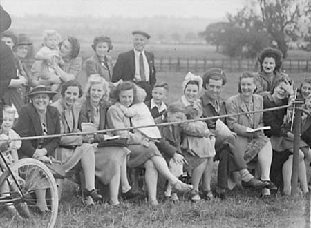 1945 Fete 04