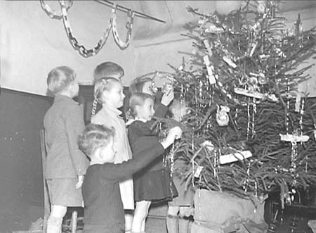 1949 Childrens Party 04