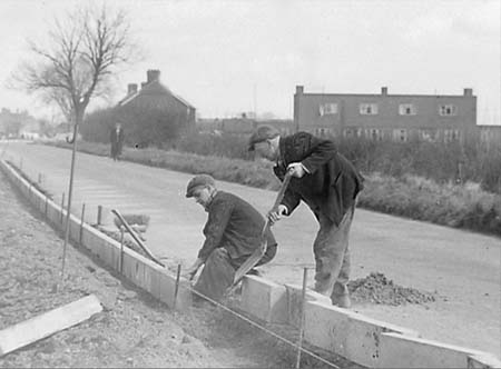 1951 Road Repairs 02