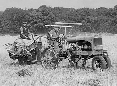 1943 Harvesting 03