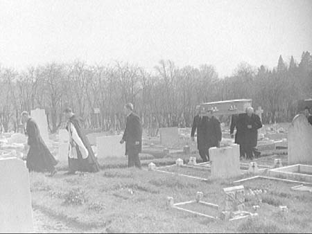 Funeral 1947.4081