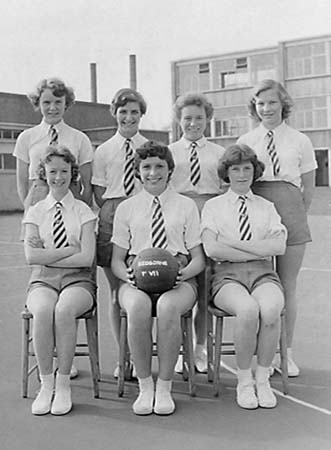 Redborne Netball 1957 01