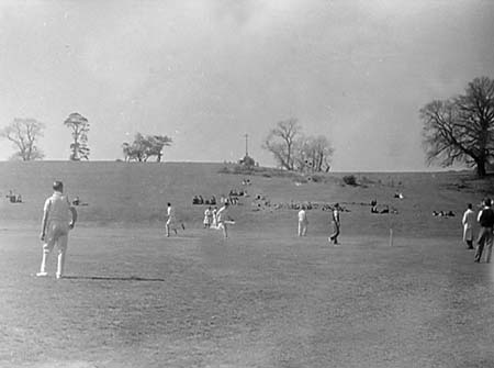 1948 Cricket Match 01