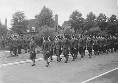 1942 WAAF Parade 06