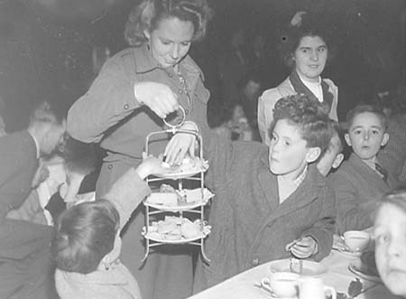 1948 Childrens Party 02