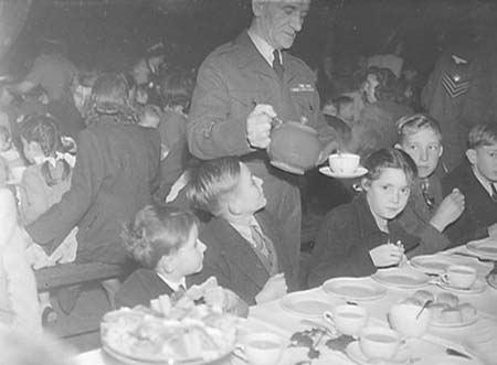 1948 Childrens Party 03